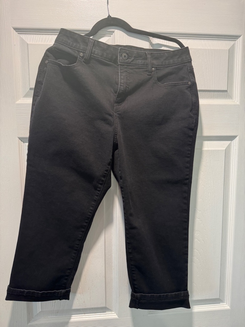 Style & Co. Charcoal Black Straight Crop capri Jeans